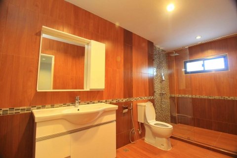 Villa in Hua Hin, Thailand 4 bedrooms № 153678 - photo 14