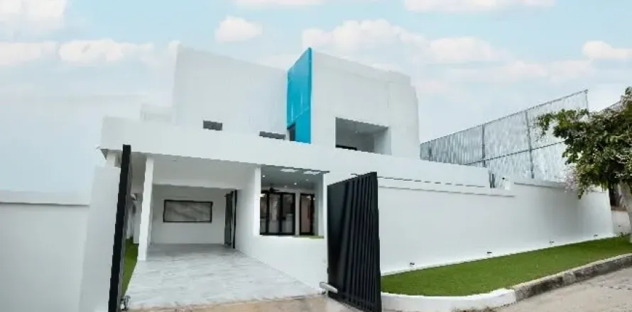 Casa de 5 dormitorios en Jomtien Beach, Pattaya, Tailandia № 210527