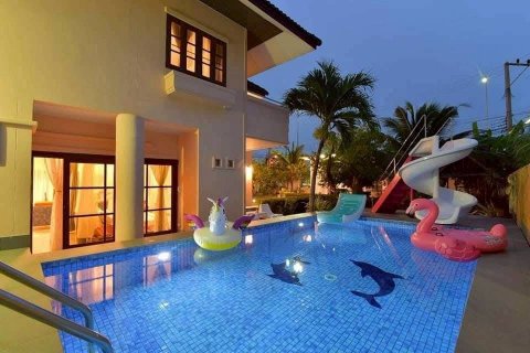 Дом в Хуа Хине, Таиланд с 6 спальнями  № 151745 - фото 13