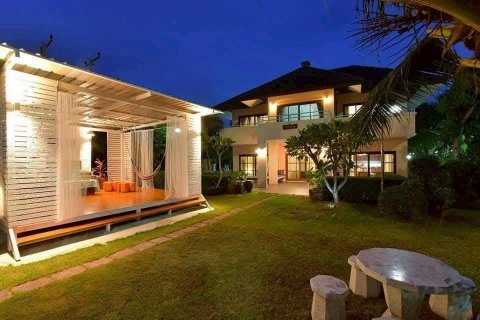 Дом в Хуа Хине, Таиланд с 6 спальнями  № 151745 - фото 2