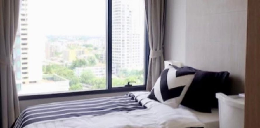 Studio in the Condo in Watthana, Bangkok, Thailand  № 167759