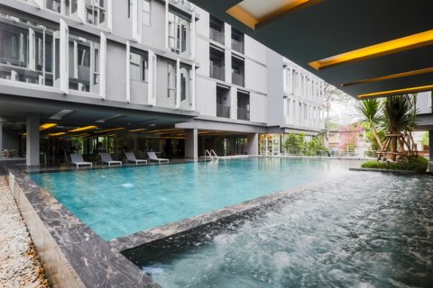 Penthouse in Bangkok, Thailand 3 bedrooms № 180993 - photo 18