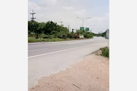 Land in Sa Kaeo, Thailand 68800 sq.m. № 173286 - photo 3