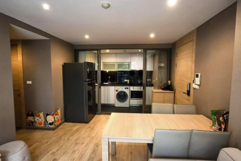 Condo in Bang Rak, Bangkok, Thailand, 2 bedrooms № 135679 - photo 10