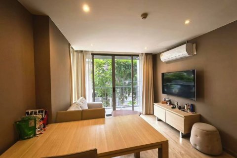Condo in Bang Rak, Bangkok, Thailand, 2 bedrooms № 135679 - photo 1