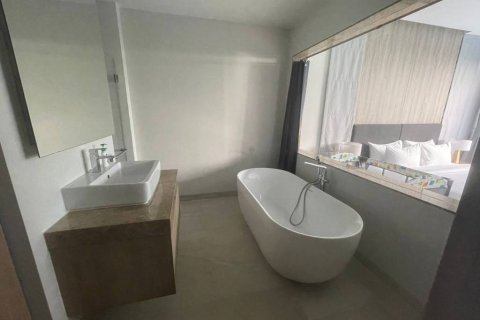 Villa à Phuket, Thaïlande 3 chambres № 172896 - photo 2