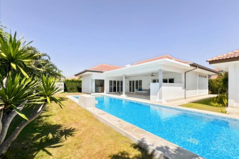 Villa à Hua Hin, Thaïlande 4 chambres № 172894