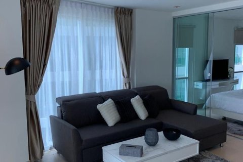 Studio in the Condo in Pattaya, Thailand  № 173188
