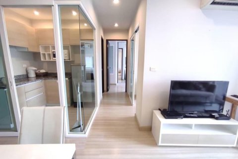 Кондоминиум с 2 спальнями в Кханнаяу, Бангкок, Таиланд № 173187 - фото 10