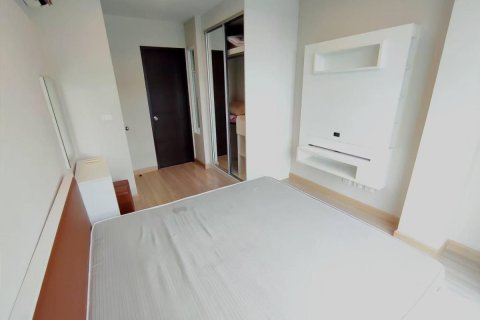 Кондоминиум с 2 спальнями в Кханнаяу, Бангкок, Таиланд № 173187 - фото 11