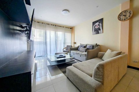 Townhouse in Phuket, Thailand 3 bedrooms № 173184 - photo 2