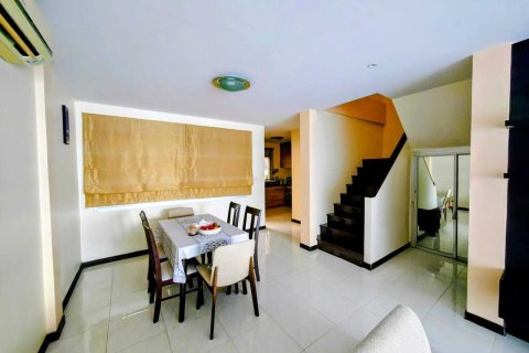 Townhouse in Phuket, Thailand 3 bedrooms № 173184 - photo 6