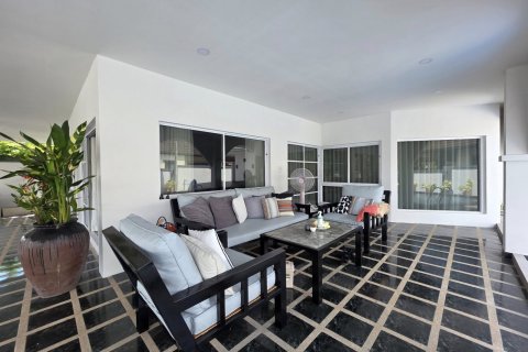 Дом в Паттайе, Таиланд с 3 спальнями  № 146474 - фото 9