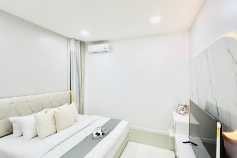 Maison à Pattaya, Thaïlande 3 chambres № 146472 - photo 15