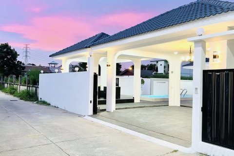 Maison à Pattaya, Thaïlande 3 chambres № 146472 - photo 25