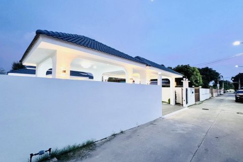 Maison à Pattaya, Thaïlande 3 chambres № 146472 - photo 22