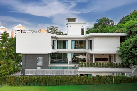 Maison à Pattaya, Thaïlande 6 chambres № 146471 - photo 1