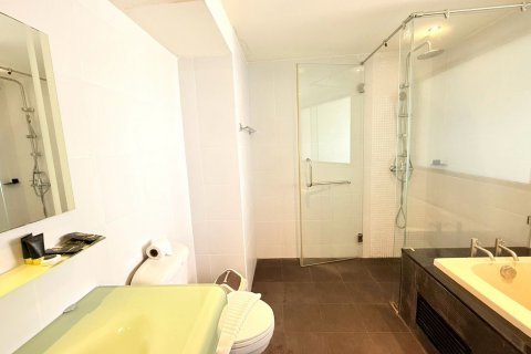Condo à Kathu, Thaïlande, 2 chambres  № 137437 - photo 10