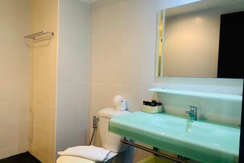 Condo à Kathu, Thaïlande, 2 chambres  № 137437 - photo 25