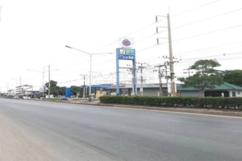 Land in Samut Sakhon, Thailand 6400 sq.m. № 173312 - photo 5