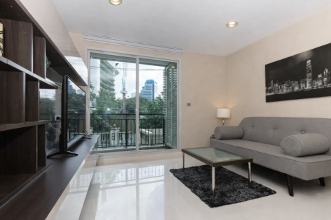 Кондоминиум с 2 спальнями в Клонг Тоэй, Бангкок, Таиланд № 173309 - фото 2