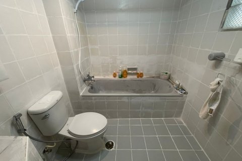 Кондоминиум с 3 спальнями в Ваттхане, Бангкок, Таиланд № 173310 - фото 7