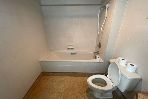 Кондоминиум с 3 спальнями в Ваттхане, Бангкок, Таиланд № 173310 - фото 11