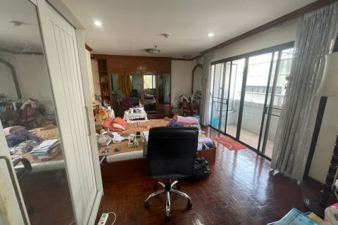 Кондоминиум с 3 спальнями в Ваттхане, Бангкок, Таиланд № 173310 - фото 8