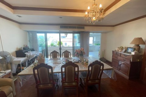 Кондоминиум с 3 спальнями в Ваттхане, Бангкок, Таиланд № 173310 - фото 2