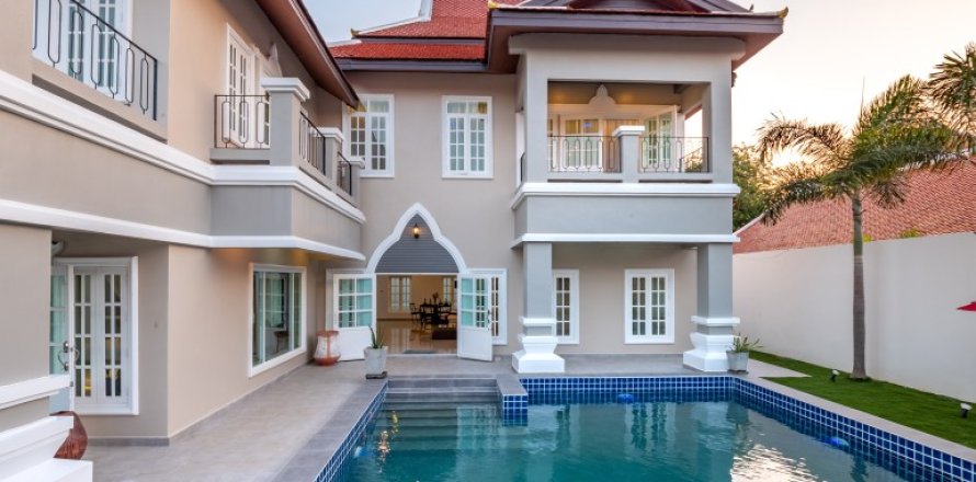 Дом в Паттайе, Таиланд с 6 спальнями  № 46925