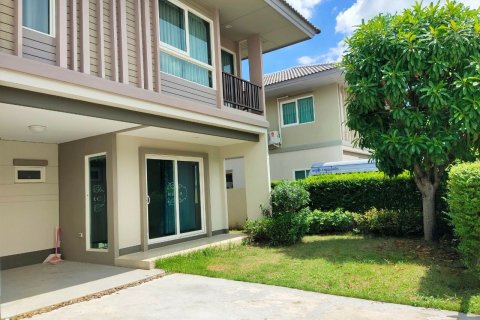 House in Bang Bua Thong, Thailand 3 bedrooms № 164556 - photo 2