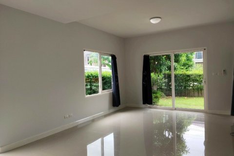 House in Bang Bua Thong, Thailand 3 bedrooms № 164556 - photo 7