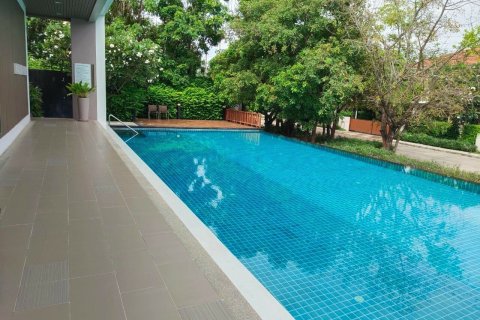 House in Bang Bua Thong, Thailand 3 bedrooms № 164556 - photo 14