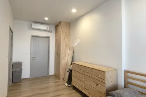 Студия в кондо в Клонг Тоэй, Бангкок, Таиланд № 157961 - фото 4