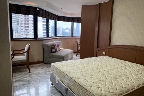 คอนโดมิเนียมในคลองเตย, กรุงเทพฯ, ประเทศไทย, 3 ห้องนอน № 200699 - รูปถ่าย 7