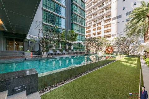 Condo in Bangkok, Thailand, 1 bedroom  № 143423 - photo 18