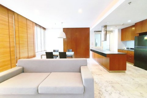 Кондоминиум с 2 спальнями в Бангкоке, Таиланд № 143424 - фото 1