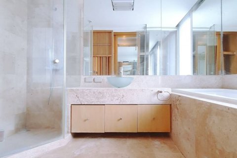 Кондоминиум с 2 спальнями в Бангкоке, Таиланд № 143424 - фото 9