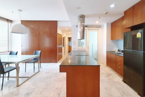 Кондоминиум с 2 спальнями в Бангкоке, Таиланд № 143424 - фото 15