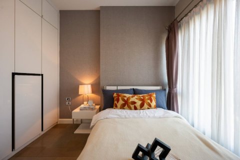 Condo in Bangkok, Thailand, 2 bedrooms  № 180520 - photo 18