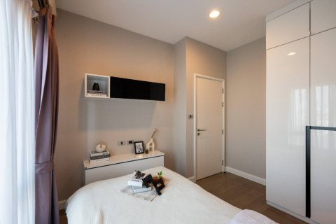 Condo in Bangkok, Thailand, 2 bedrooms  № 180520 - photo 20