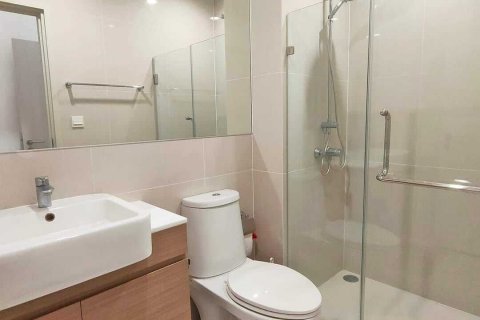 Кондоминиум с 2 спальнями в Хуай Кванге, Бангкок, Таиланд № 172161 - фото 7