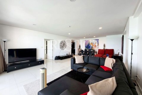 Condo in Pattaya, Thailand, 3 bedrooms № 202380 - photo 5