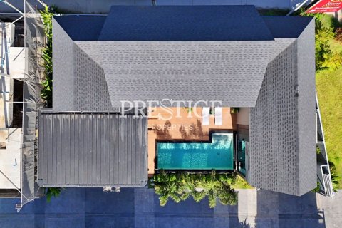 House in Pattaya, Thailand 3 bedrooms № 197557 - photo 29