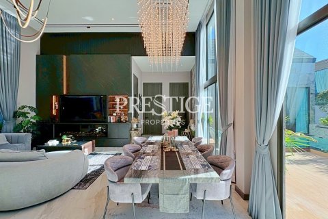 House in Pattaya, Thailand 3 bedrooms № 197557 - photo 10