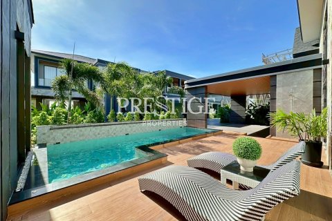 House in Pattaya, Thailand 3 bedrooms № 197557 - photo 27