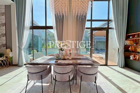 House in Pattaya, Thailand 3 bedrooms № 197557 - photo 9