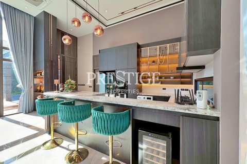 House in Pattaya, Thailand 3 bedrooms № 197557 - photo 11