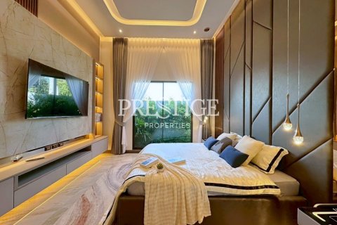 House in Pattaya, Thailand 3 bedrooms № 197557 - photo 20