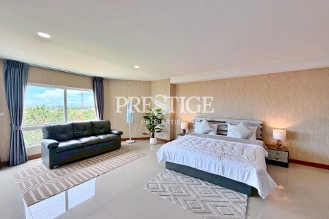 Studio in the Condo in Pattaya, Thailand  № 197559